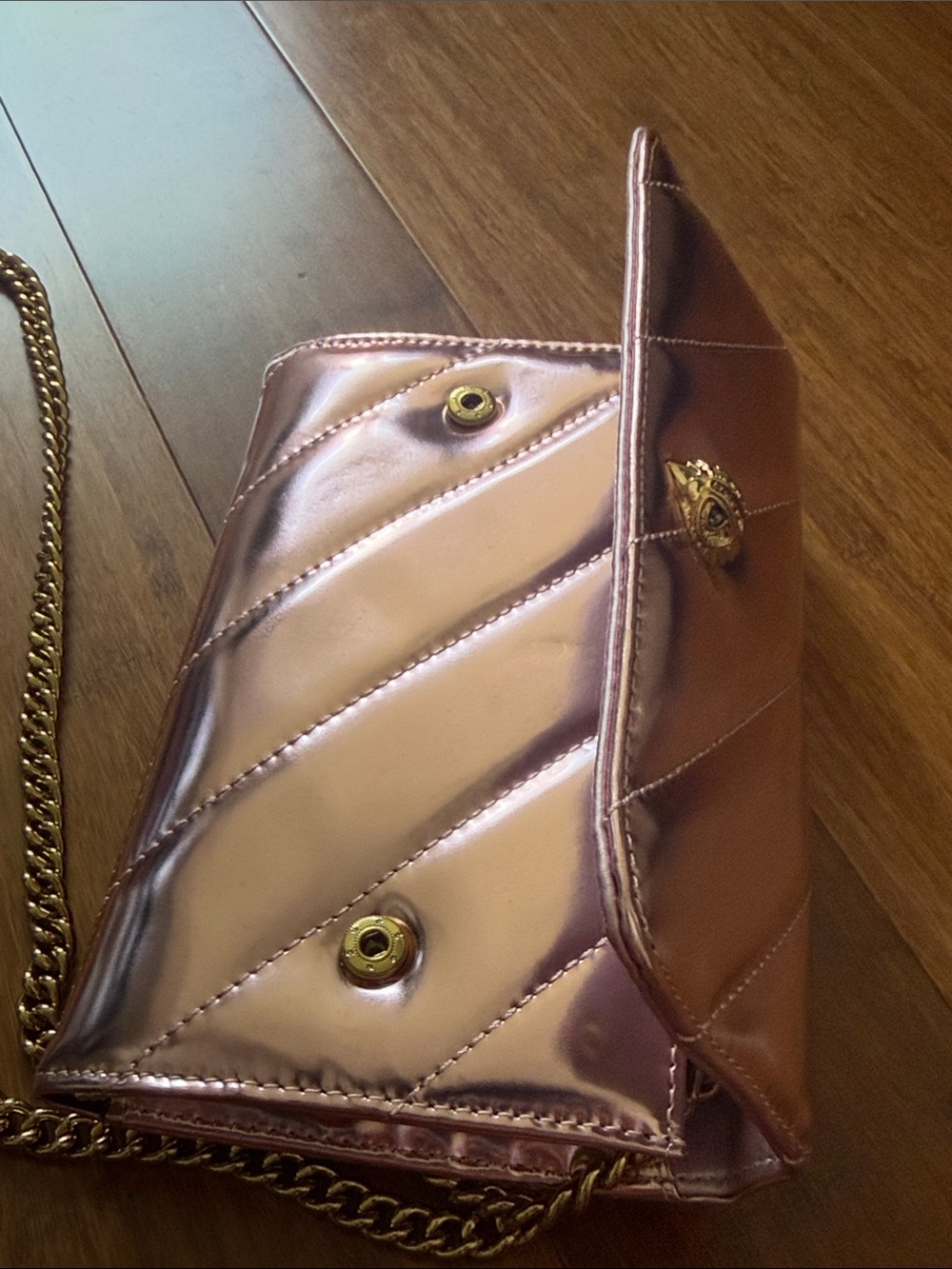 KURT GEIGER Soho Leather Wallet On A Chain - Picture 5 of 6